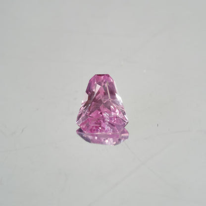 Pastel Pink Sapphire. 1.00 ct