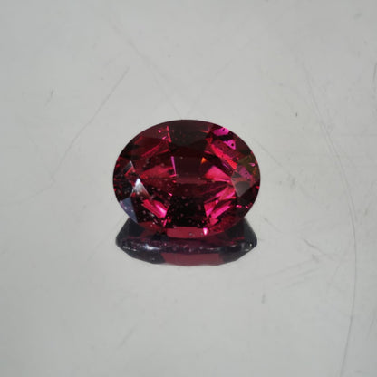Garnet 2.75ct. pinkish red