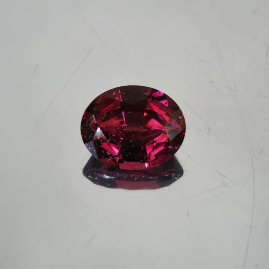 Garnet 2.75ct. pinkish red