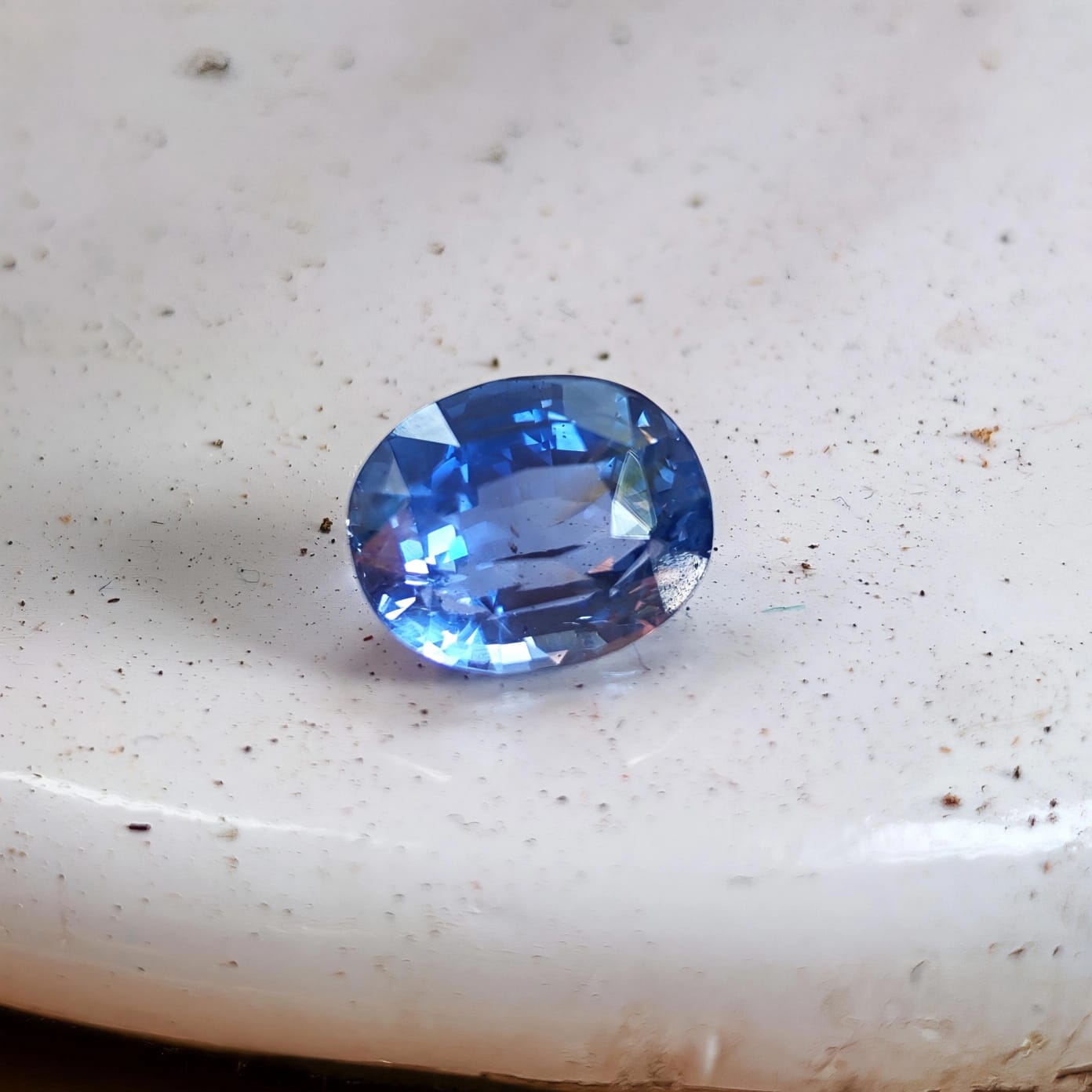 Ceylon Blue Sapphre-3.59ct- Oval
