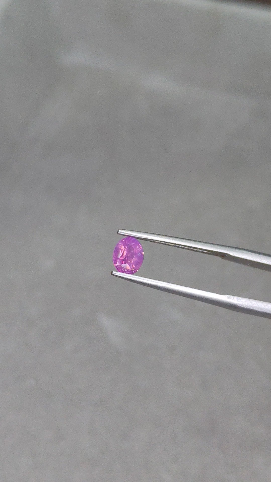 Pink Sapphire-0.50ct-Oval Shape